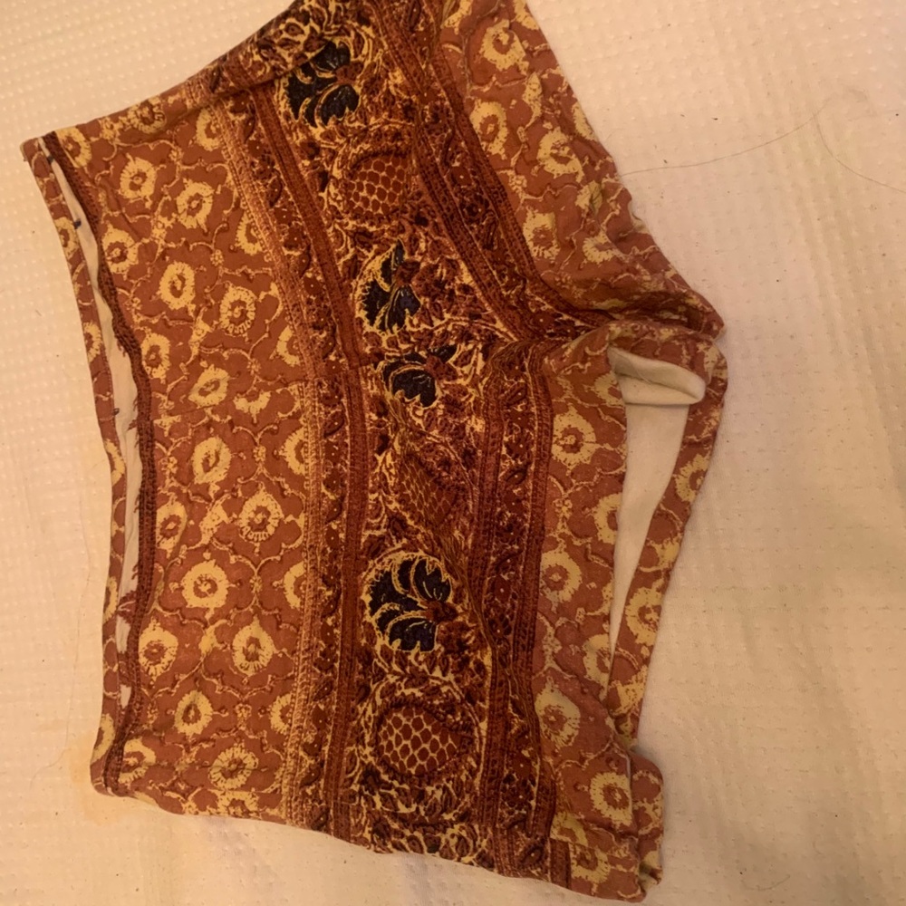 Novell royals shorts